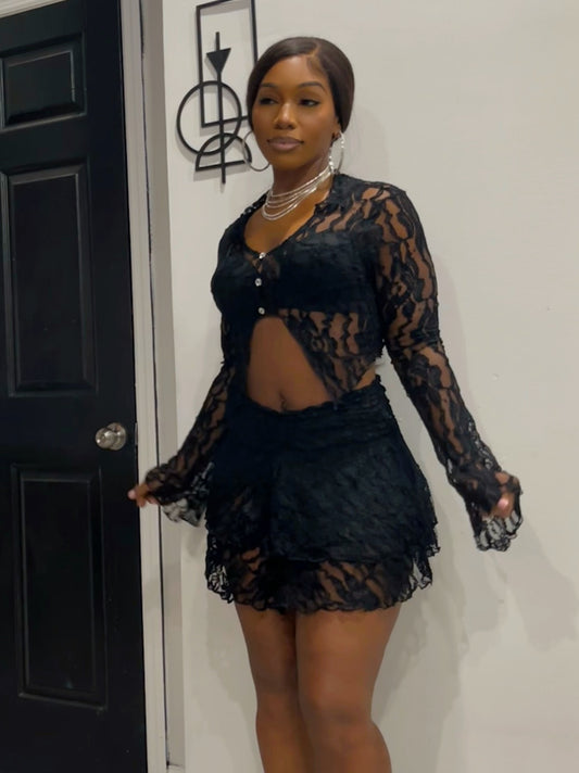 Living Lace two piece skirt set